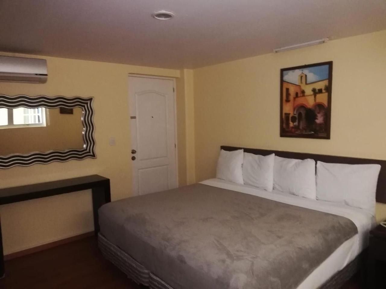 Hotel Torre Esmeralda Chilpancingo de los Bravos エクステリア 写真